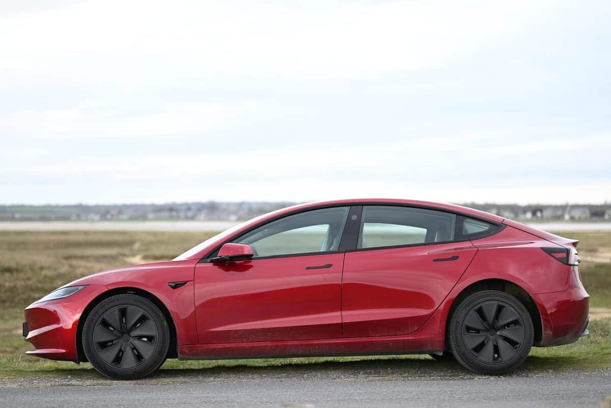 Modèle économique de Tesla : analyse approfondie et perspectives 2025
