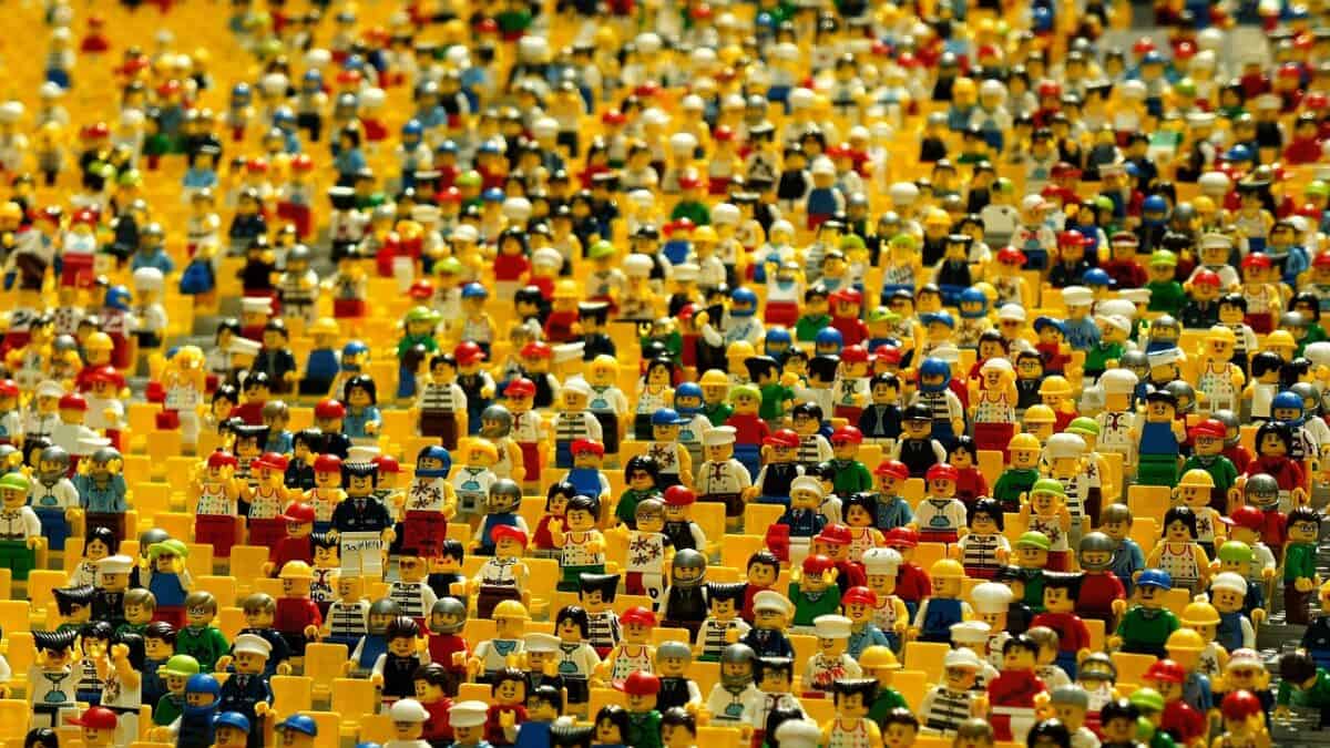 Le modèle économique Lego : analyse complète et perspectives 2025
