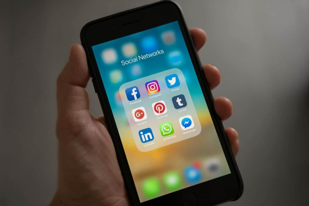 Instagram : analyse complète de son modèle économique en 2025