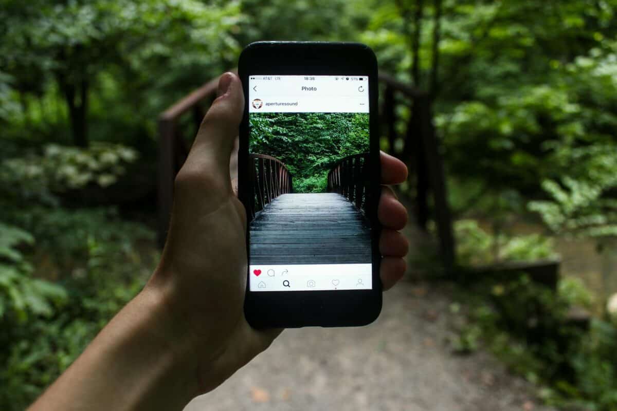 Instagram : analyse complète de son modèle économique en 2025